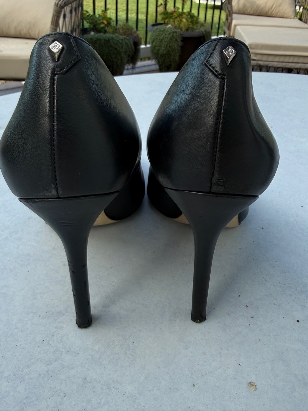 Sam Edelman Black Pointed-Toe Leather Stiletto Pumps - Picture 3 of 6